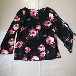 Aritzia Wilfred free Pozzi floral Top SZ L